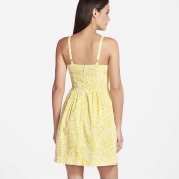 Lilly Pulitzer Christine Dress Yellow White Sunglow Fit &Flare Mini Women's Sz 0 - Picture 2 of 6